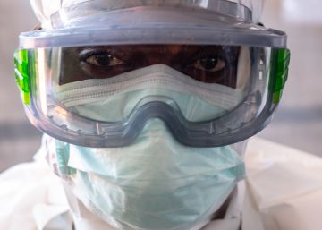 El brazalete que transmite un virus mortal