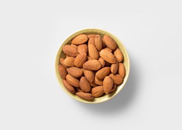 ¿Vale la pena rascarse el bolsillo por un puñado de almendras?