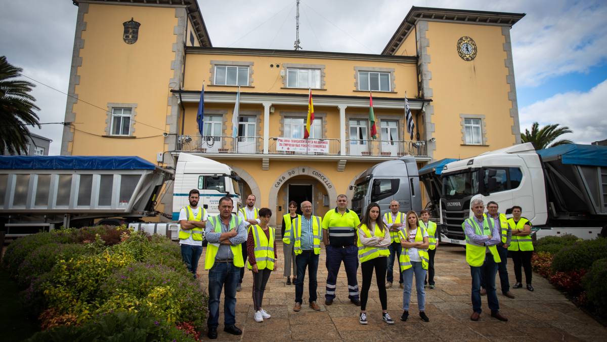 Transportistas, ante el Ayuntamiento.