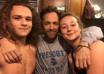 Los hijos de Luke Perry reciben su herencia siete meses después de su muerte