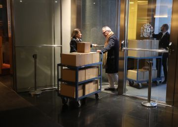 Se compromete al Gobierno y al idioma