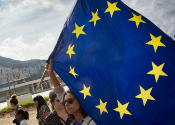Protesta en La Línea de la Concepción (Cádiz) contra el Brexit
