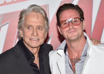El hijo de Michael Douglas cuenta que siendo niño su padre le hizo repartir marihuana en sus fiestas