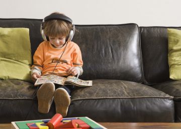 Jon Agee: “Existe la tendencia a enseñar una lección moral a través de los libros para niños”