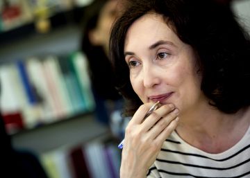 Elsa Punset: “Los hijos nos invitan, o más bien nos obligan, a revivir nuestra propia infancia”