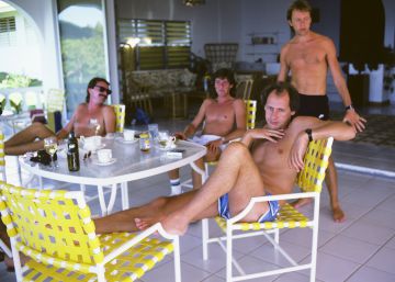 ‘Money for Nothing’: a quem se dirige a polêmica canção que levou o Dire Straits à autocensura?