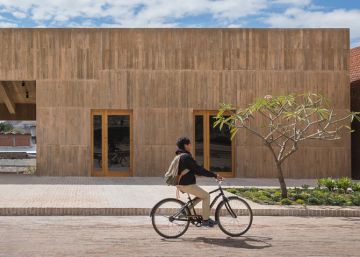 Un edificio de paso