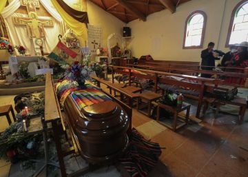 El último adiós a las víctimas de El Alto
