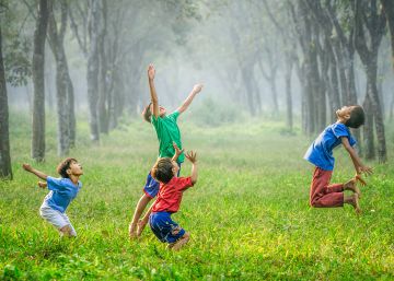 ¿Bebés de diseño? La selección de embriones no garantiza tener hijos más altos o más listos