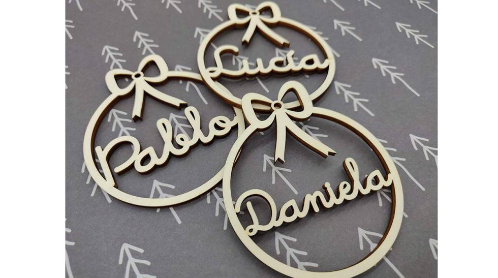 Luces, árboles, bolas y otros 12 artículos navideños que son superventas en Amazon