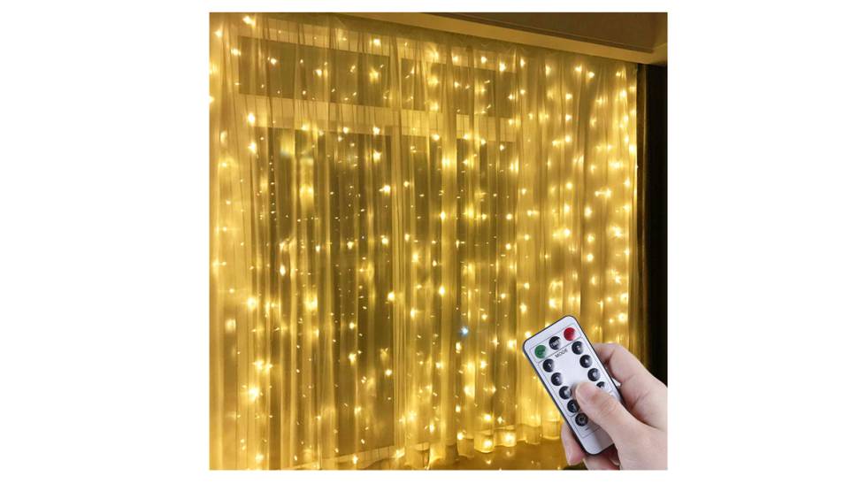 Luces, árboles, bolas y otros 12 artículos navideños que son superventas en Amazon