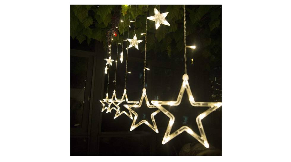 Luces, árboles, bolas y otros 12 artículos navideños que son superventas en Amazon