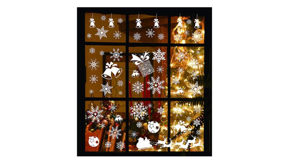 Luces, árboles, bolas y otros 12 artículos navideños que son superventas en Amazon