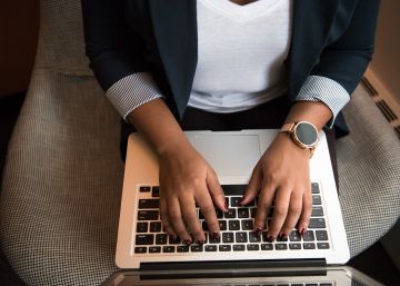 Um ‘tinder’ para unir mulheres e empresas