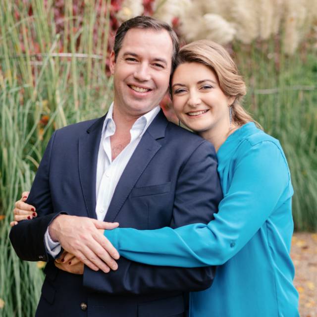 Guillermo y Estefanía de Luxemburgo, en la fotografía oficial que han elegido para comunicar su embarazo.