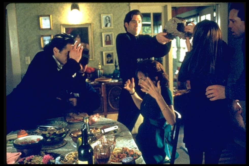 'A casa por vacaciones' (1995), la segunda película de Jodie Foster como directora, es uno de los grandes retratos cinematográficos sobre lo traumático que puede ser el regreso al hogar durante las fiestas.