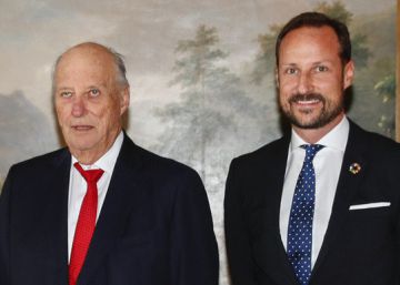 El rey Harald de Noruega suspende su agenda por problemas de salud