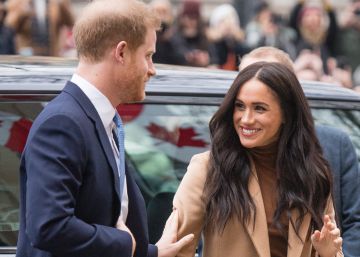 Los duques de Sussex este martes a su llegada a la casa de Canadá.