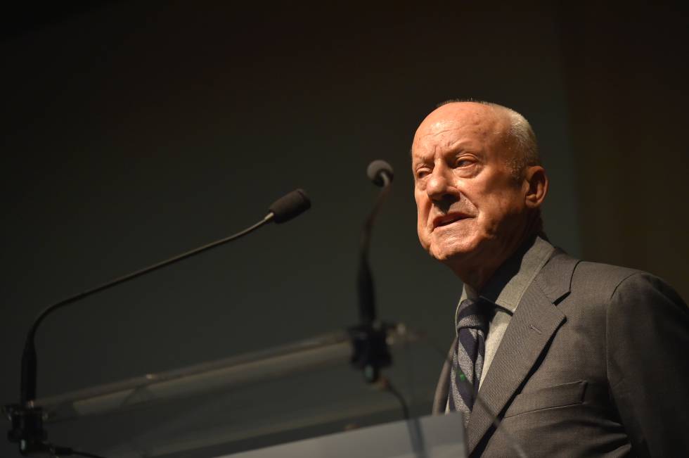 Norman Foster durante una rueda de prensa en Bilbao en diciembre de 2019.