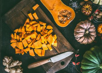 El truco para quitar más fácil la piel de la calabaza