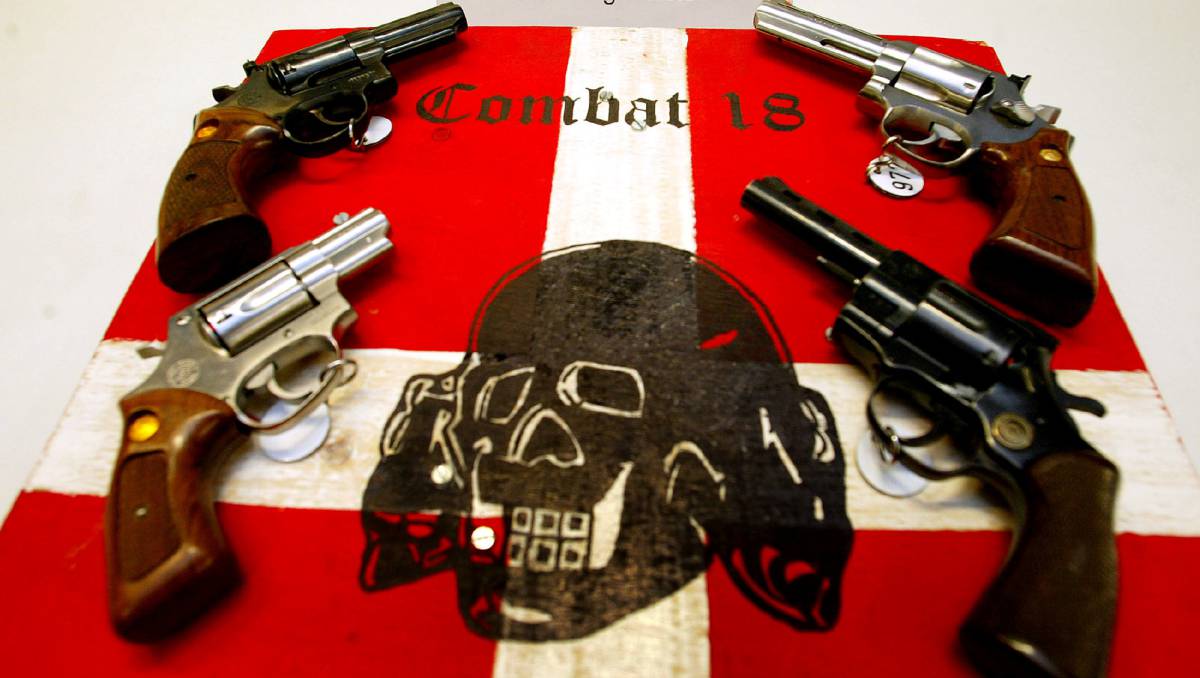 Armas y material confiscado.