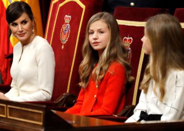 La reina Letizia y sus hijas, en la apertura de la Legislatura