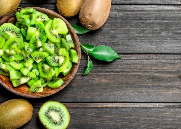 Colócalo en la mano y presiona: instrucciones para comprar un kiwi en su punto