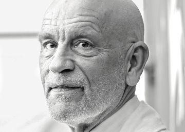 John Malkovich: “Mi padre murió a los 53; y mis hermanos a los 50, 53 y 59. Nunca pensé que llegaría hasta aquí” John Malkovich: “Mi padre murió a los 53; y mis hermanos a los 50, 53 y 59. Nunca pensé que llegaría hasta aquí”