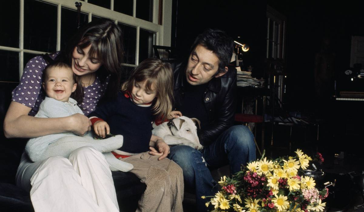 De los Gainsbourg a los Flores: 15 estampas familiares de ayer impensables en la era Instagram