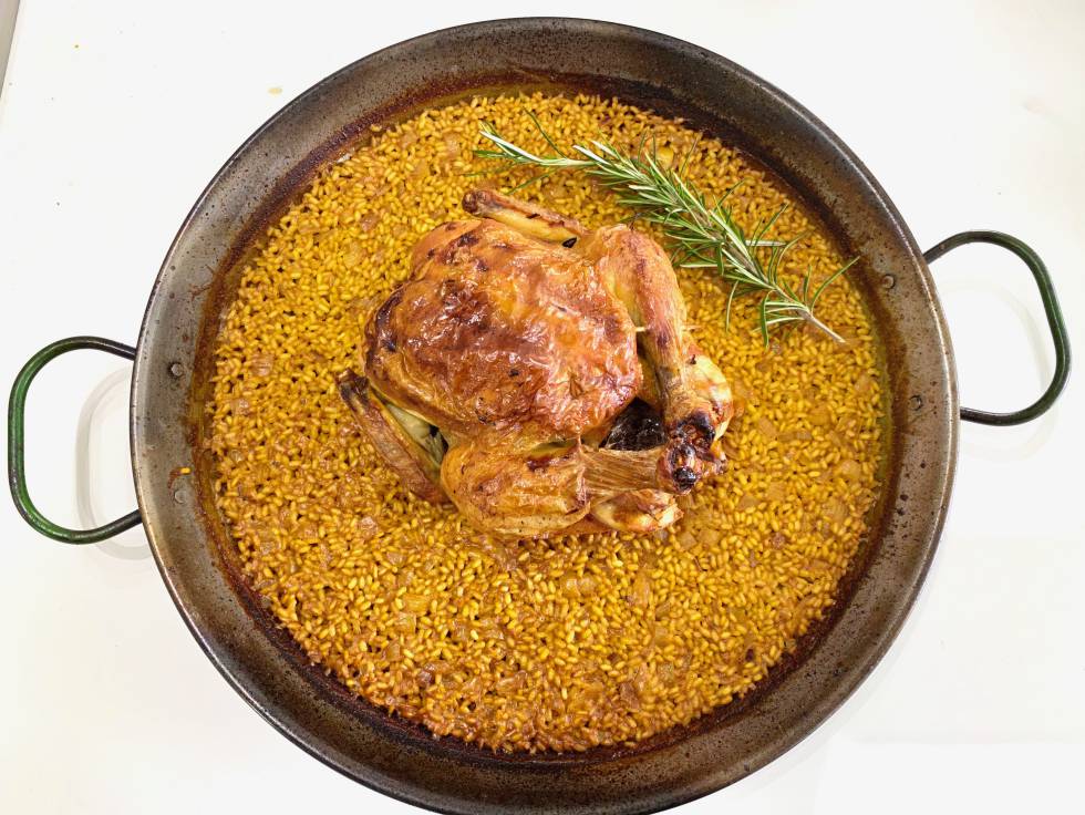Arroz con pollo de corral.