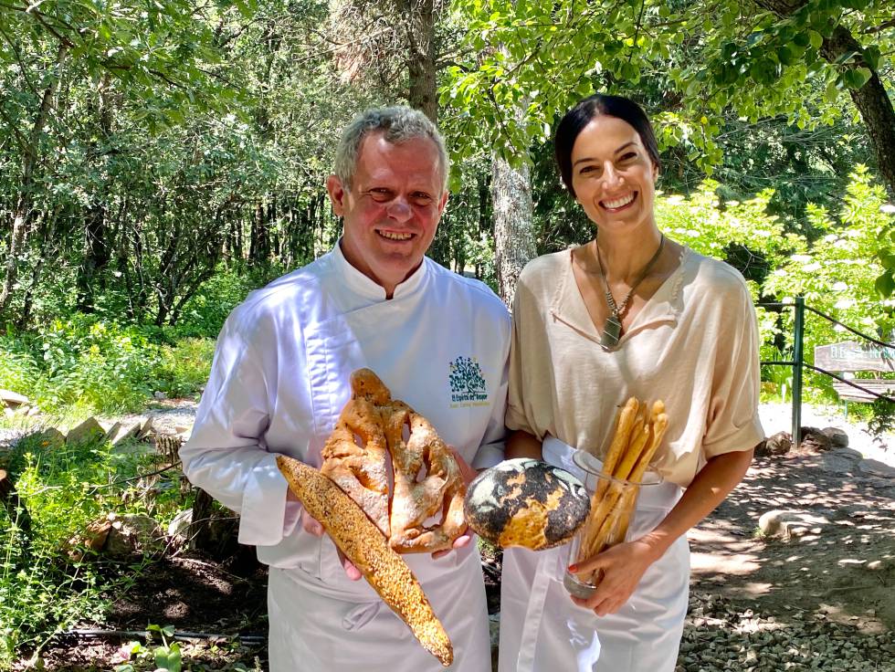 María Kindelán y Juan Carlos Menéndez en un rincón de El Espíritu del Bosque.