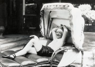 Lesbiana y rica por méritos propios: las dos vidas de Elsie de Wolfe, la inventora del interiorismo moderno Lesbiana y rica por méritos propios: las dos vidas de Elsie de Wolfe, la inventora del interiorismo moderno