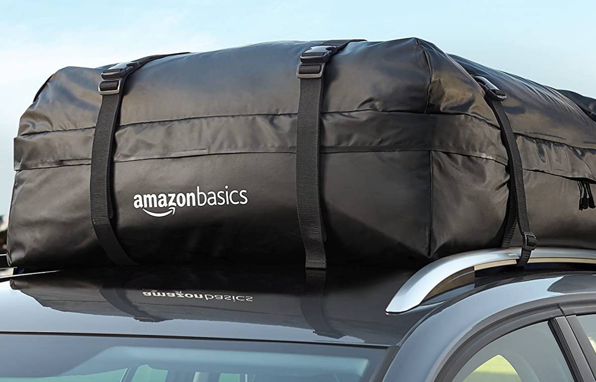 El portaequipajes plegable más vendido en Amazon para la baca del coche, ahora por menos de 50 euros