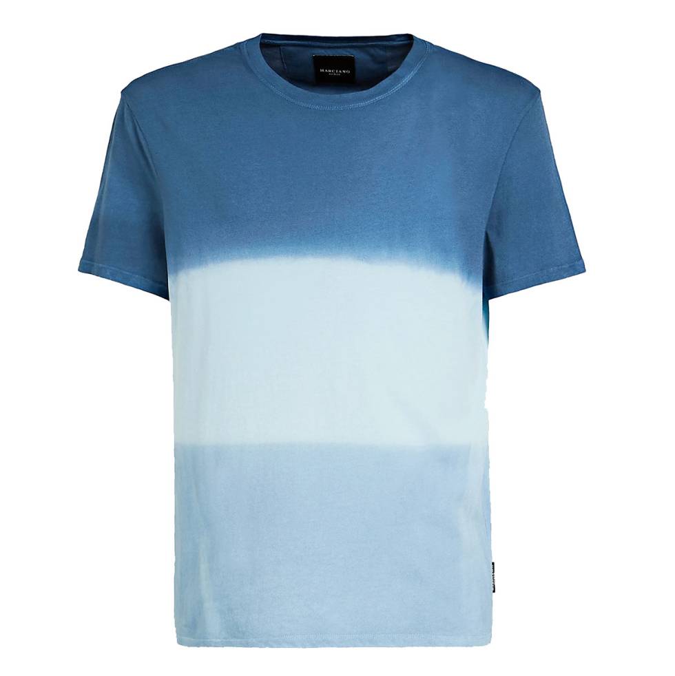 Camiseta Guess.