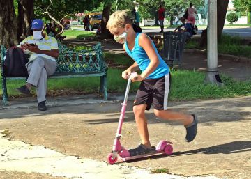 Siete casos en los que los niños están exentos del uso de mascarilla