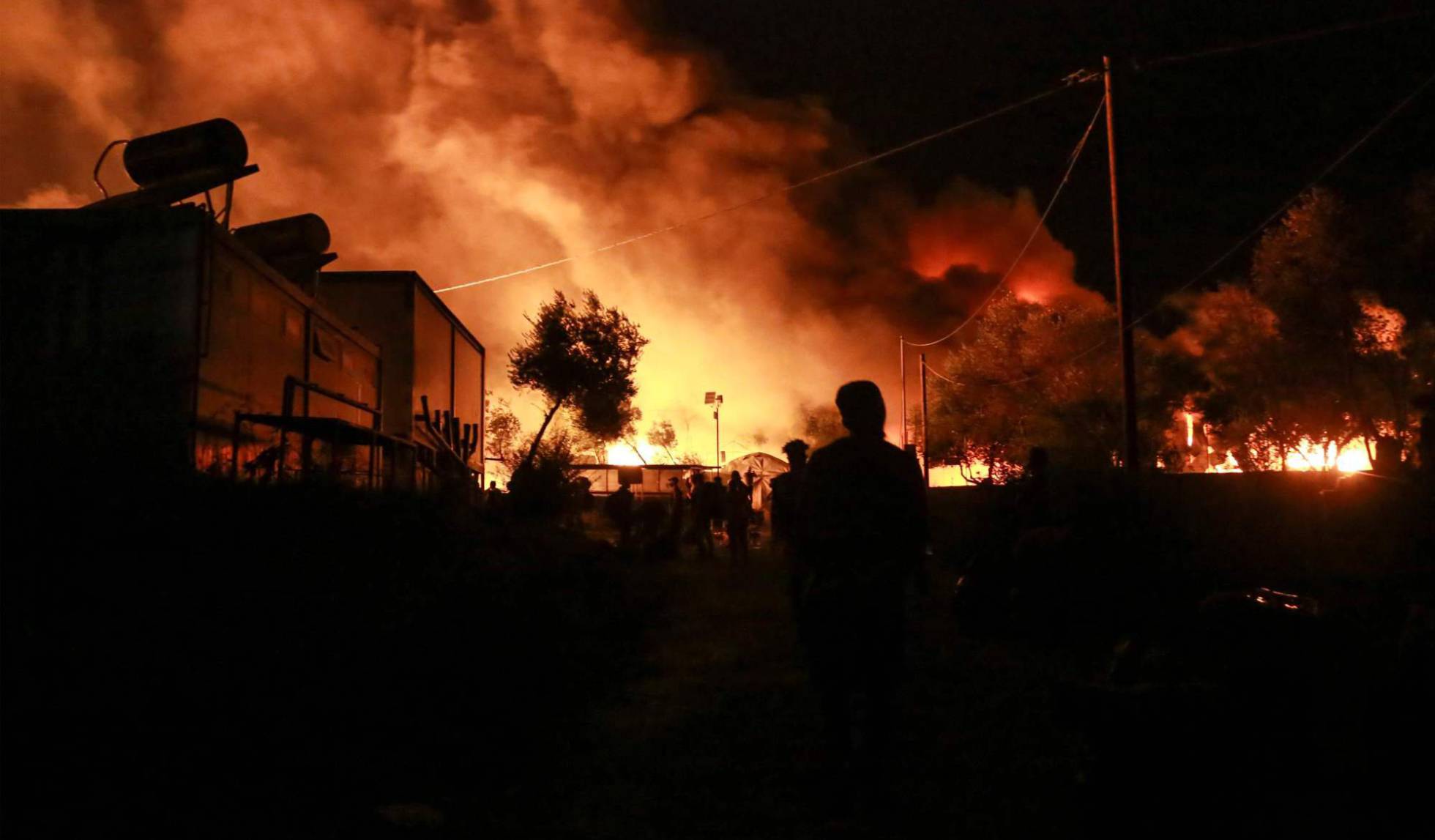 incendio moira lesbos