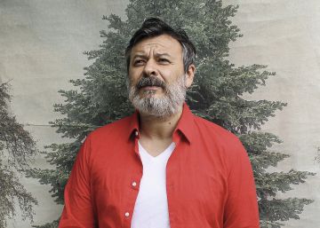 James Dean Bradfield: “No pensamos que Fidel fuera a aparecer, cuando supimos que estaba allí me sentí horrible” James Dean Bradfield: “No pensamos que Fidel fuera a aparecer, cuando supimos que estaba allí me sentí horrible”