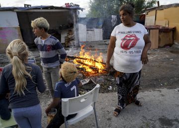 Arde en protestas la Cañada, el mayor poblado marginal de Europa Arde en protestas la Cañada, el mayor poblado marginal de Europa