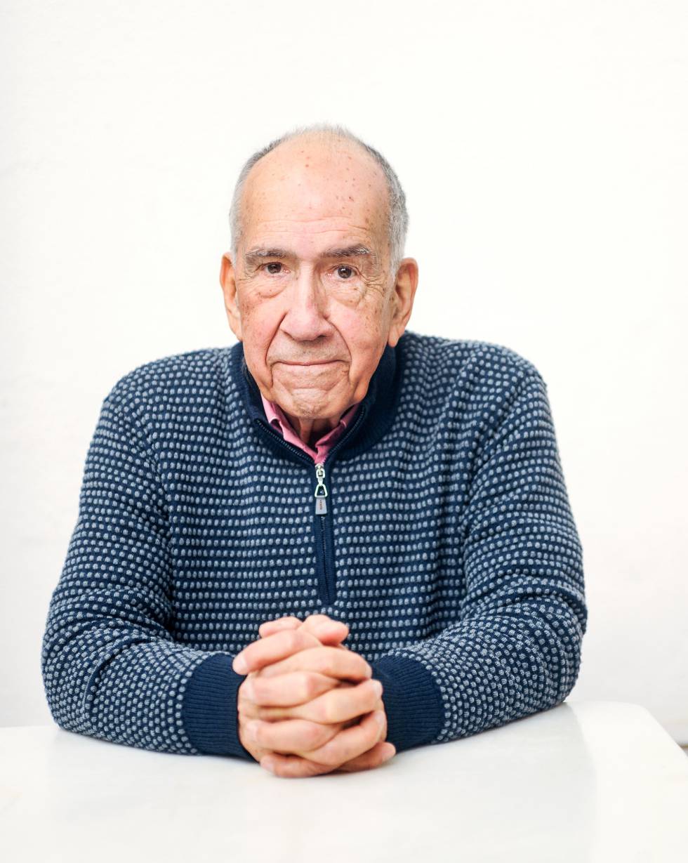 Joan Margarit: “Lo que no puede preguntar un viejo al morir es: ‘Y ahora, ¿qué hago?”