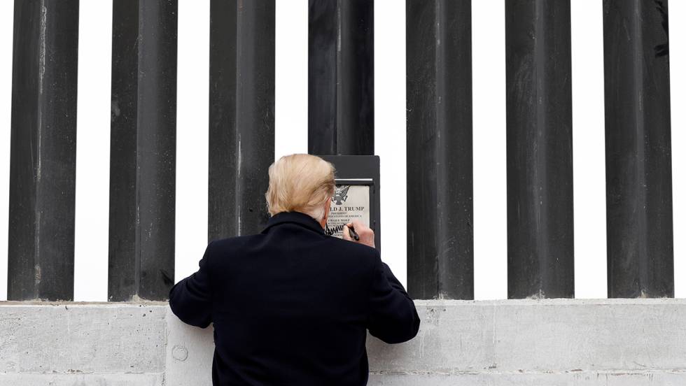 La visita de Trump al muro fronterizo, en imágenes