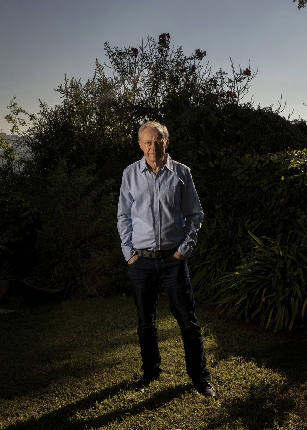 David Grossman: “Es muy fácil sacar al racista que mucha gente lleva en su interior”
