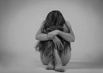 Un conducto vaginal en el que no cabe un pene