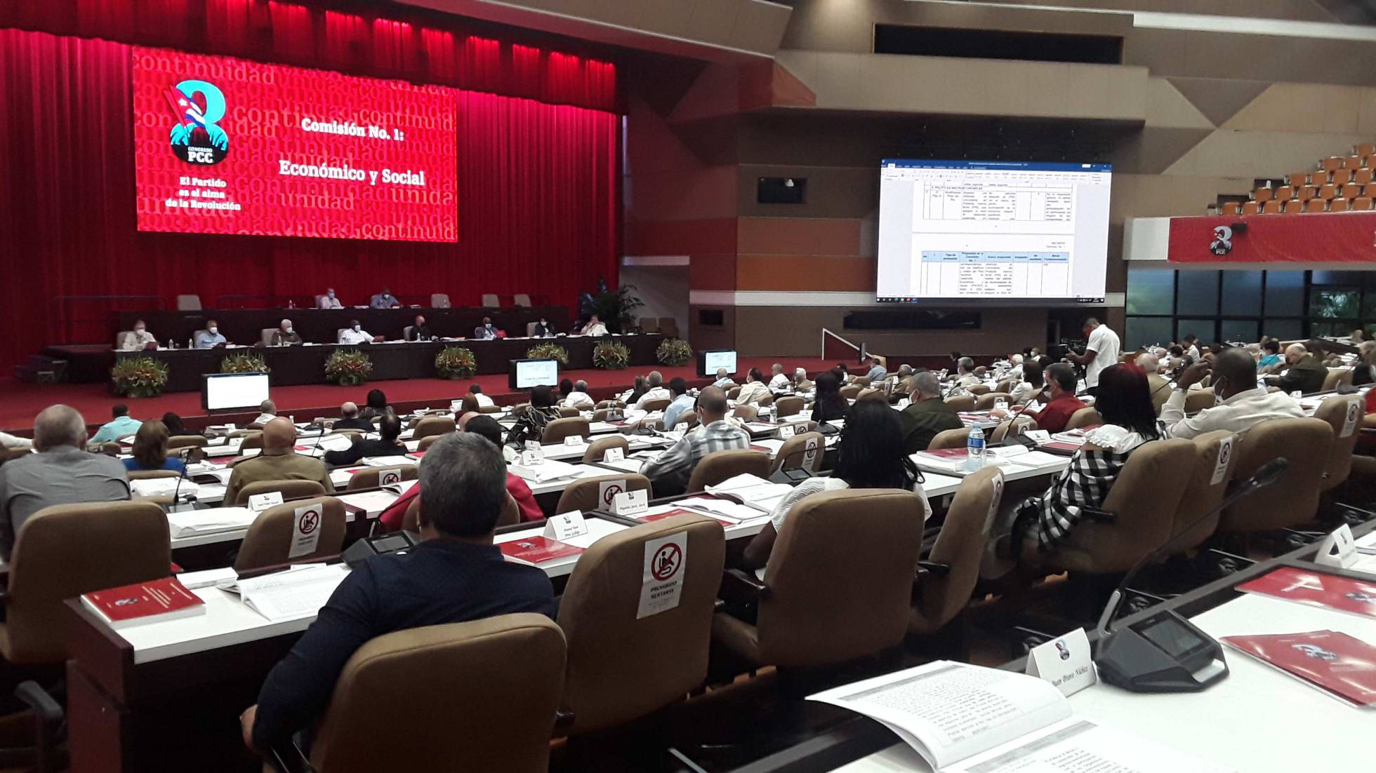 Inició segunda jornada del 8vo. Congreso del PCC