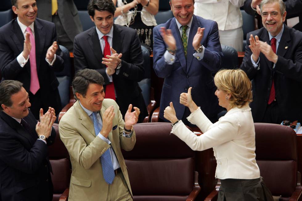 Esperanza Aguirre, en la Asamblea de Madrid en 2007.