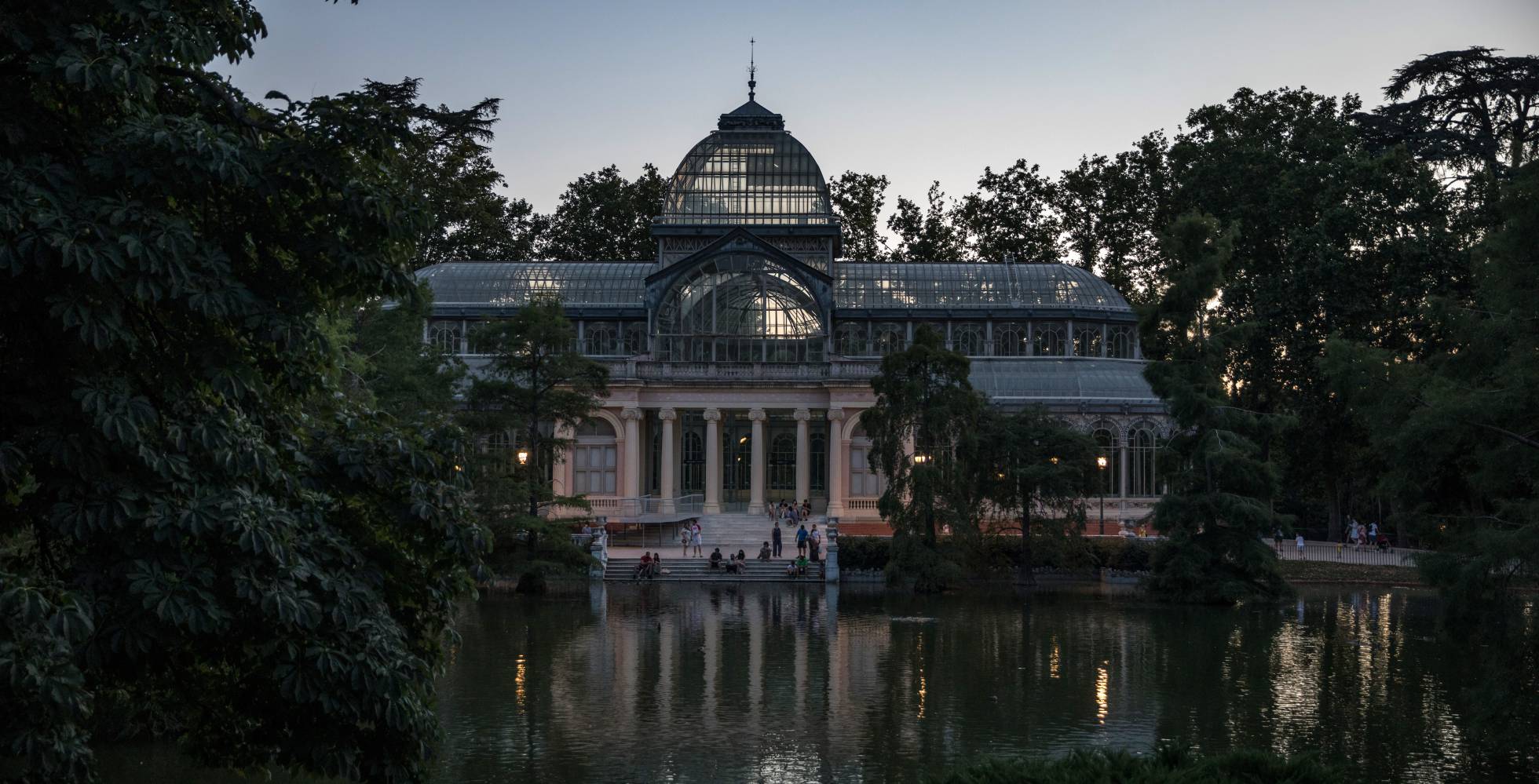 Palacio de Cristal en el parque del Retiro, este sábado.