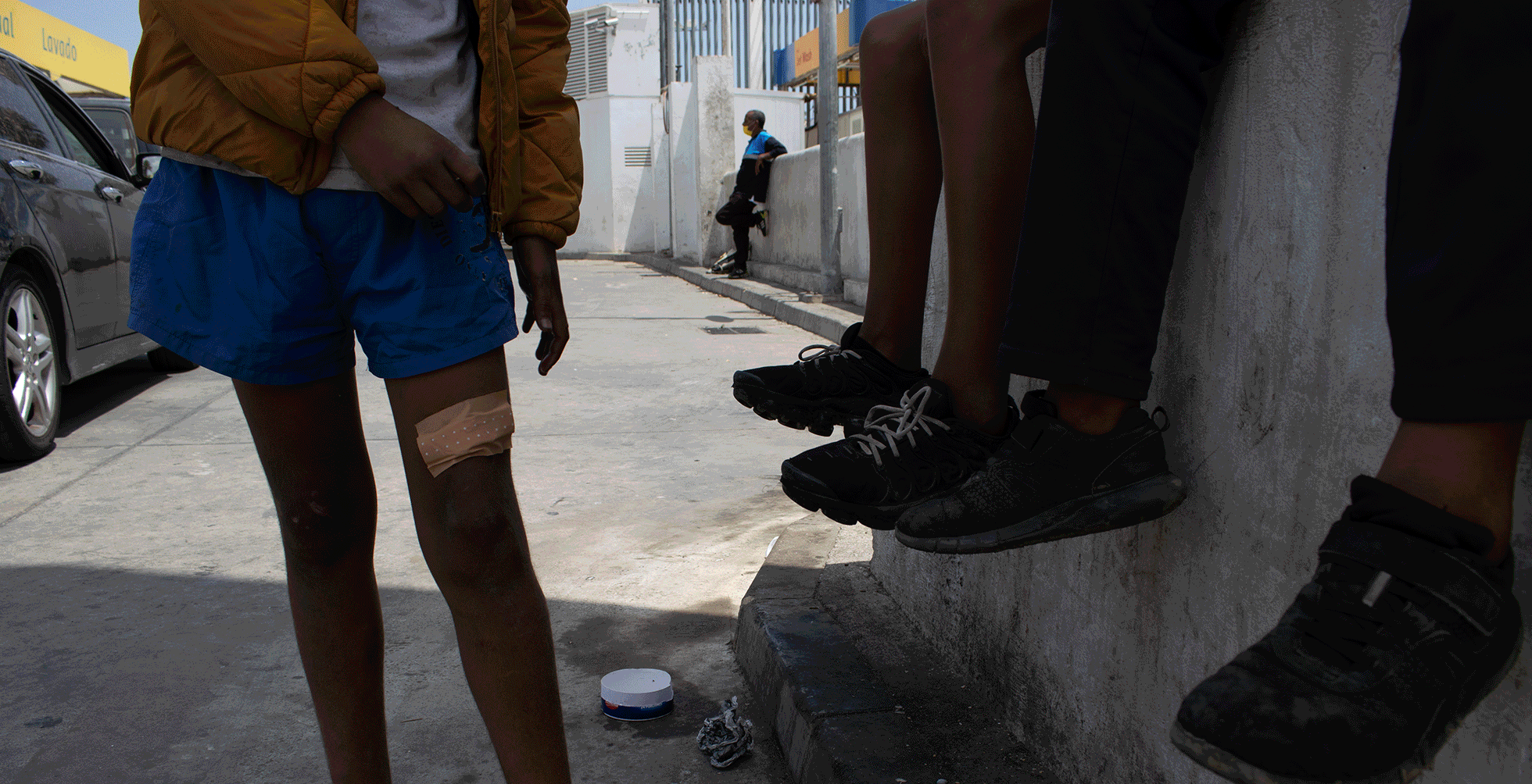 La larga espera de los menores migrantes en Ceuta