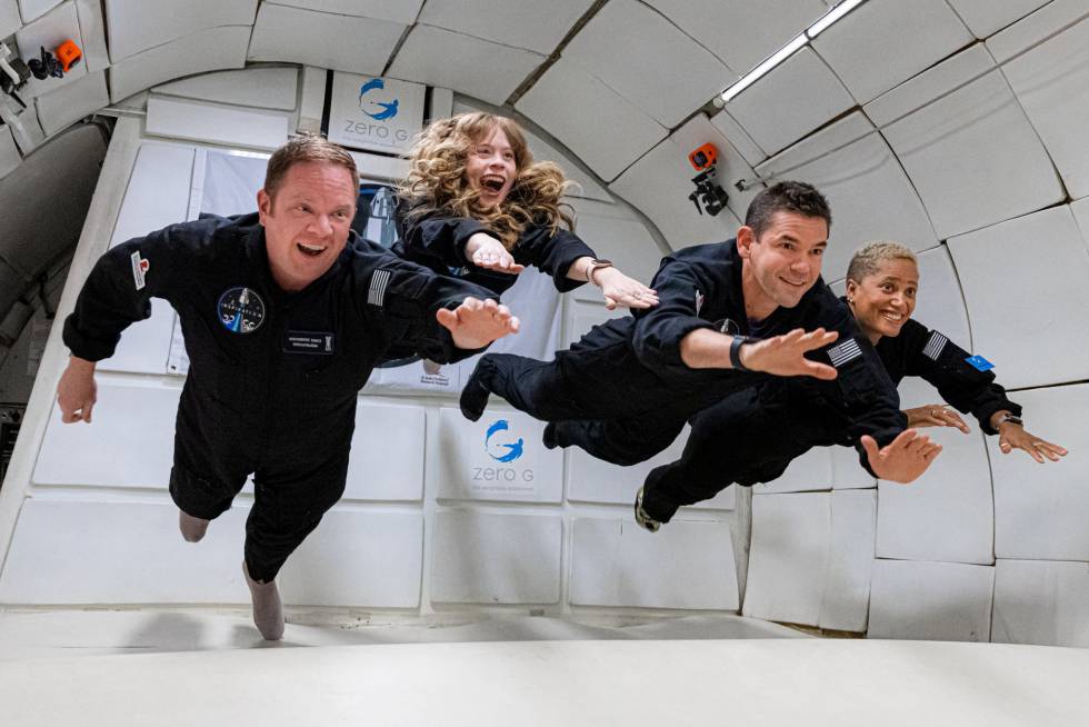 El viaje al espacio del millonario Jared Isaacman y sus amigos, en imágenes