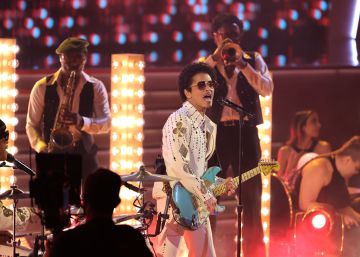 Los mejores momentos de los Grammy, en imágenes