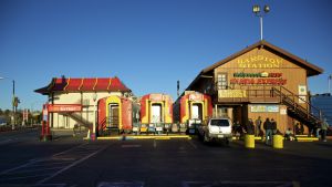 Un restaurante de carretera en Barstow, California (Estados Unidos).