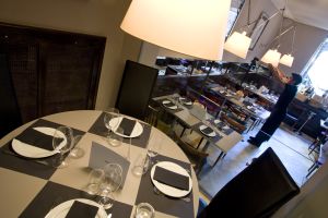 Comedor de Arzabal, en Madrid. Comedor de Arzabal, en Madrid.
